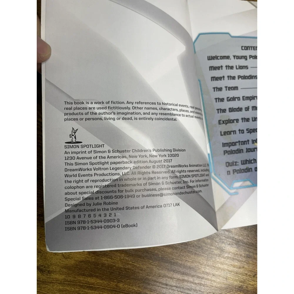 The Paladin's Handbook : Official Guidebook of Voltron Legendary